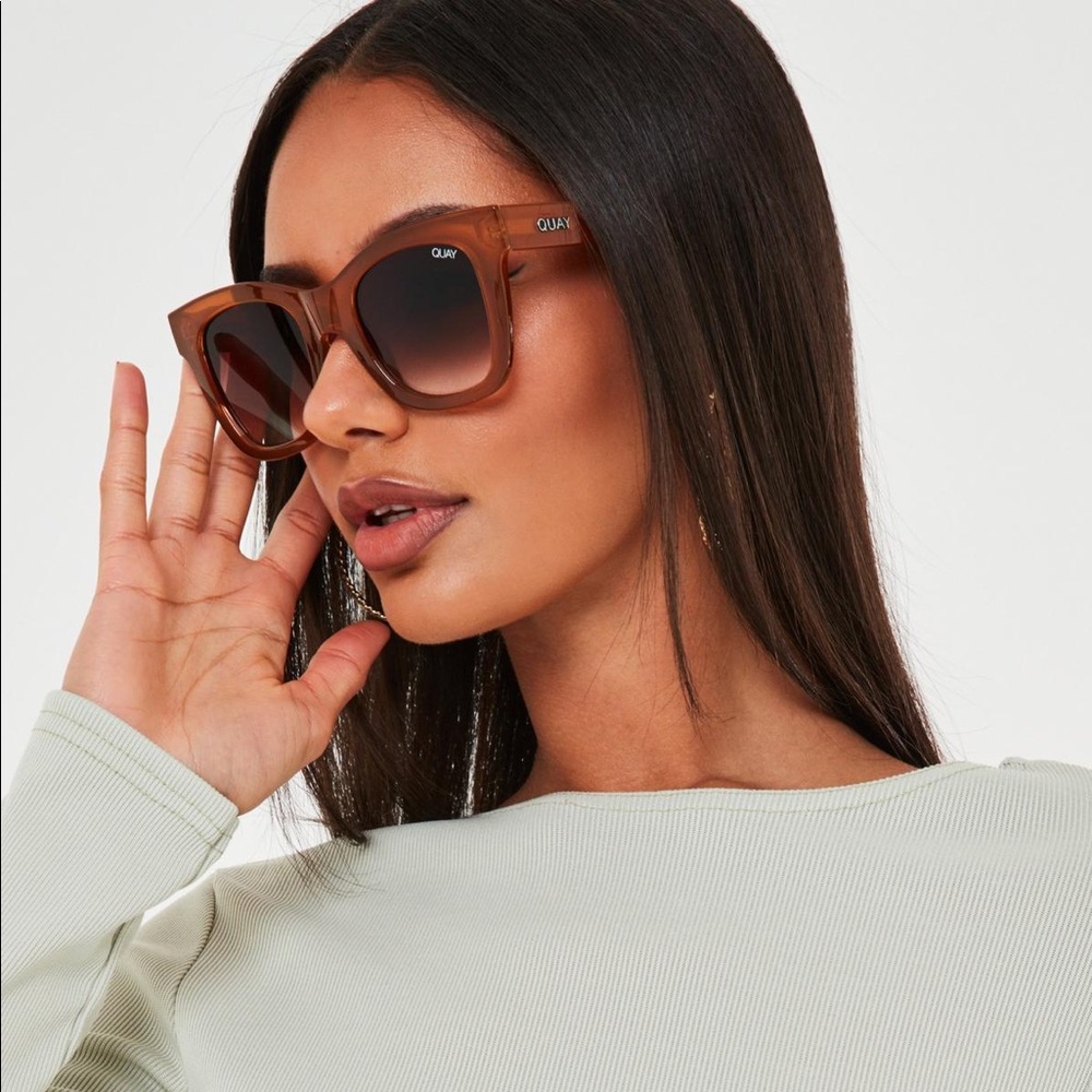 NWT After Hours in Toffee by Quay Australia